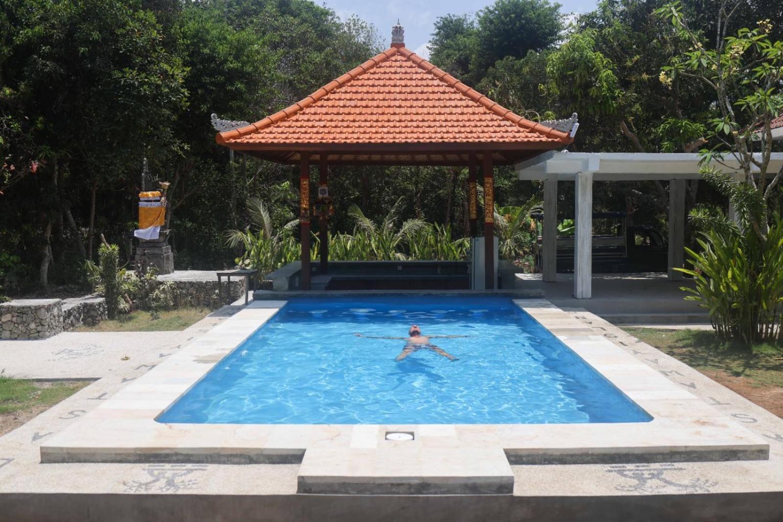 Castaway Island Hostel Nusa Lembongan Exterior foto