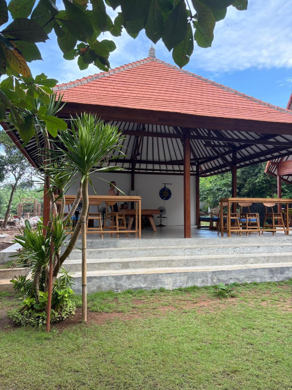 Castaway Island Hostel Nusa Lembongan Exterior foto